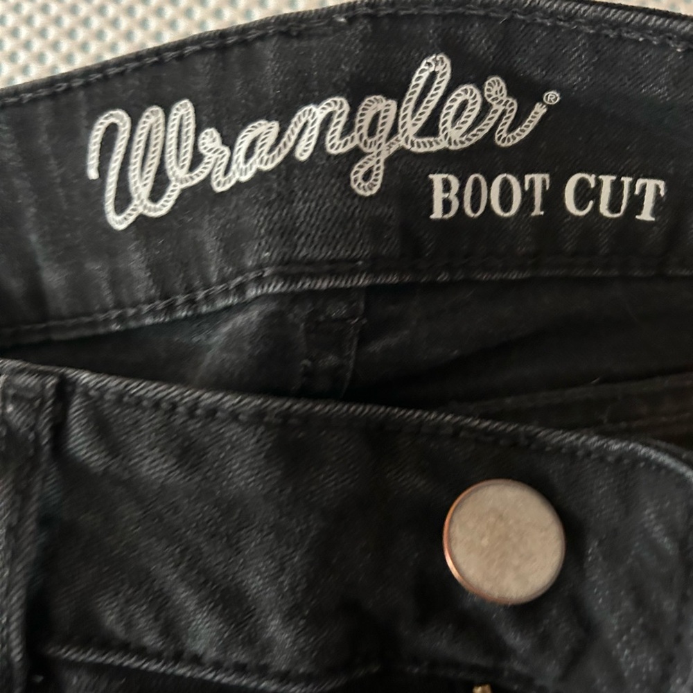 Wrangler Bootcut - Picture 2 of 2